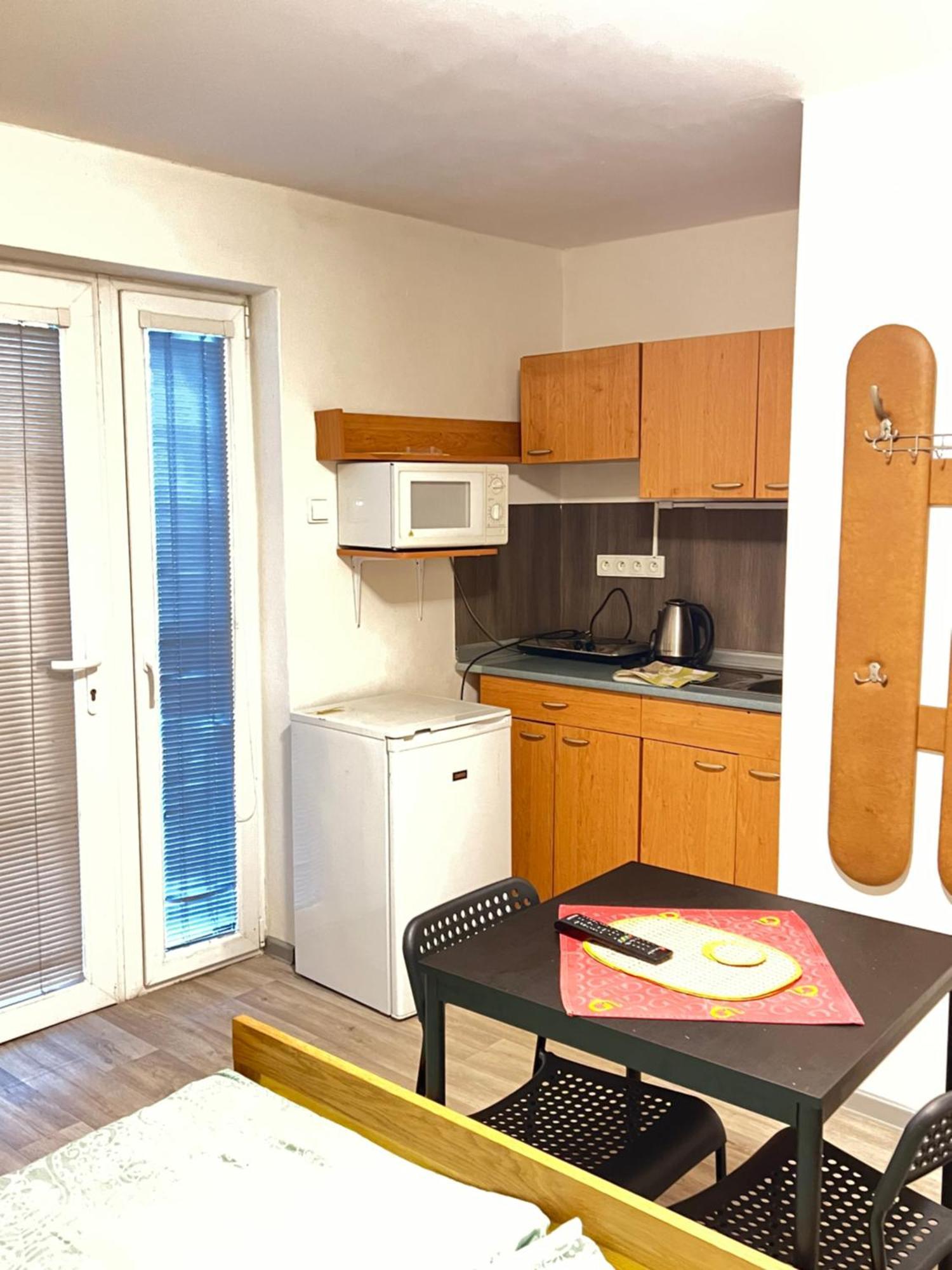 Ubytovani Sykora Apartments เวลคีเมเดียร์ ภายนอก รูปภาพ