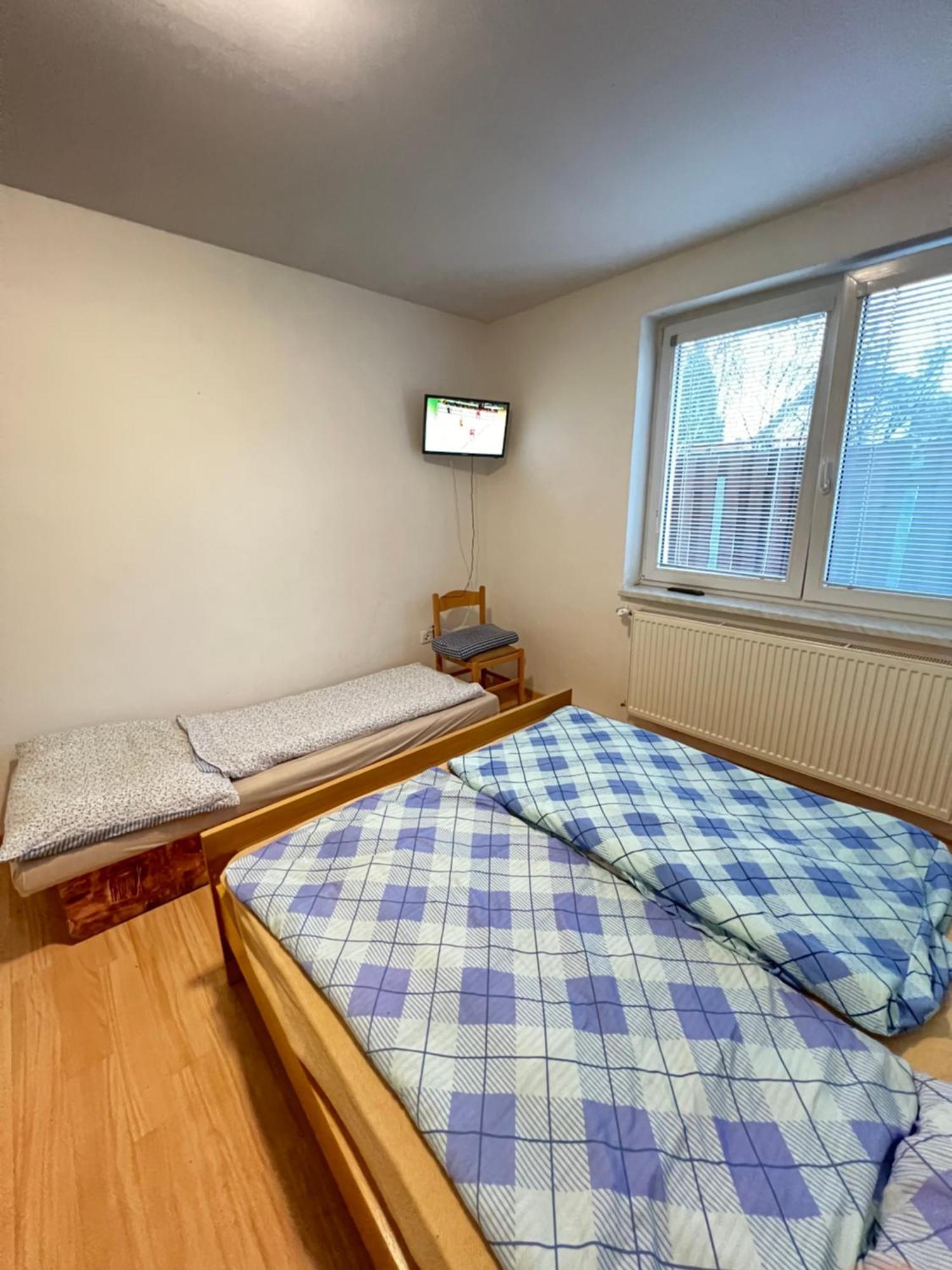 Ubytovani Sykora Apartments เวลคีเมเดียร์ ภายนอก รูปภาพ