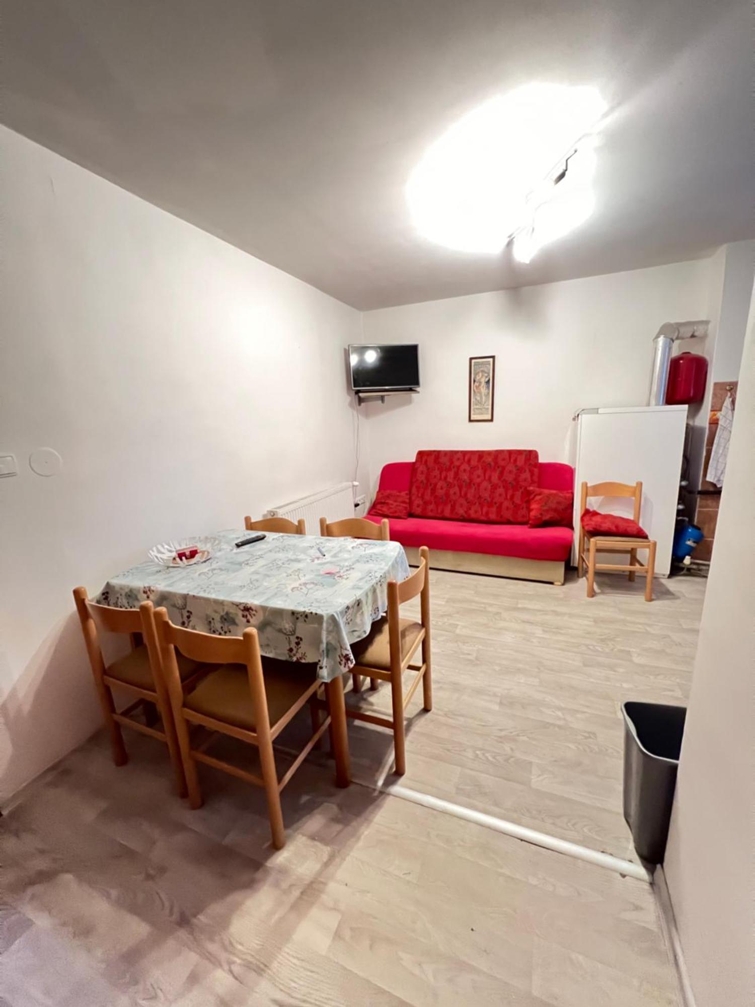 Ubytovani Sykora Apartments เวลคีเมเดียร์ ภายนอก รูปภาพ